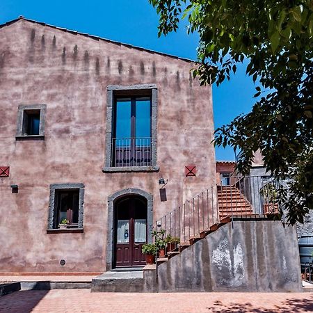Gli Iris Apartments By Wonderful Italy Linguaglossa Exterior foto